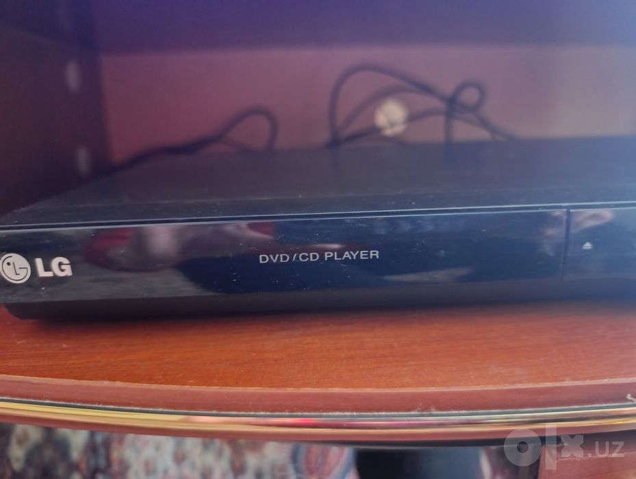 Телевизор LG led и DVD LG