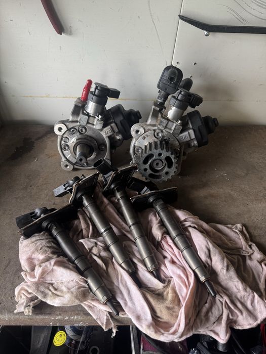 ГНП дюзи VAG 2.0TDI VW AUDI комън рейл горивна система помпа