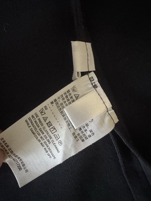 Продам школьный пиджак uniqlo