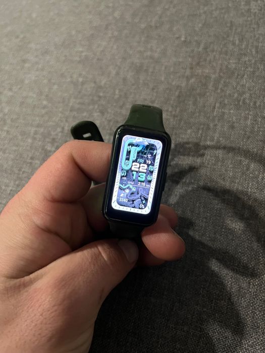 Смарт часовник Huawei Band 7