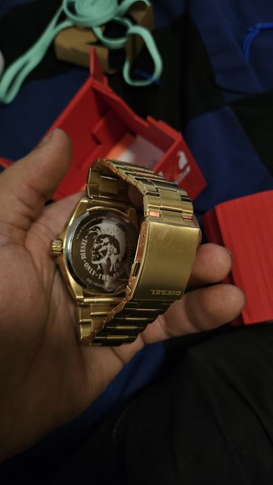 Ceas de mana bărbătesc diesel auriu