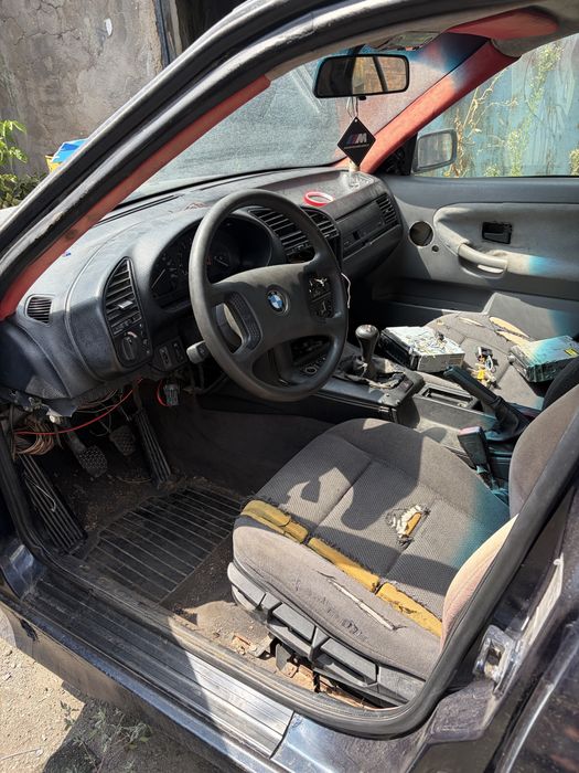 Продам BMW E36 на ходу