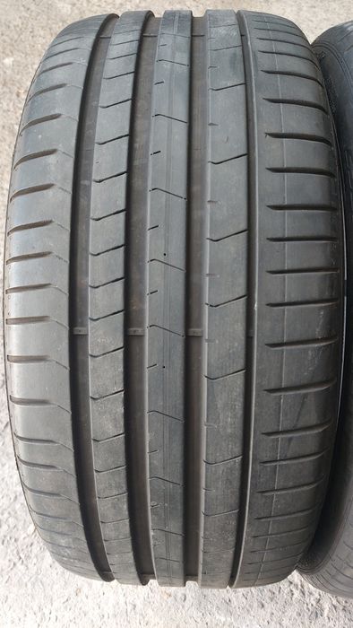 Летни гуми 255/35/21 Pirelli P Zero PZ4 2 броя