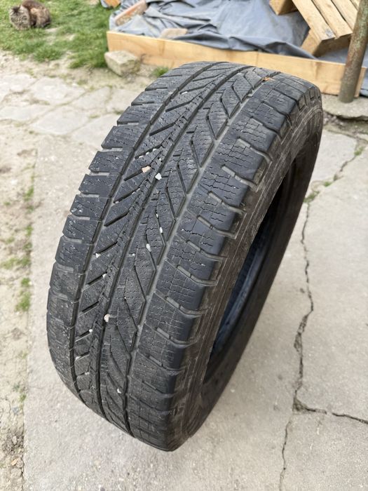 Cauciuc pentru dubiță 225/65 r16 m+s