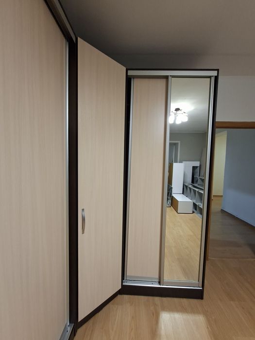 Продам шкаф в отличном состоянии