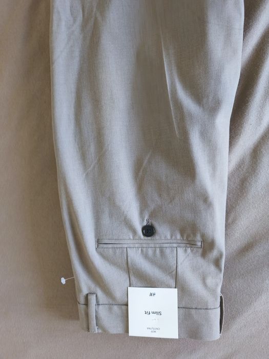 Pantaloni eleganti bej Slim Fit H&M noi cu eticheta