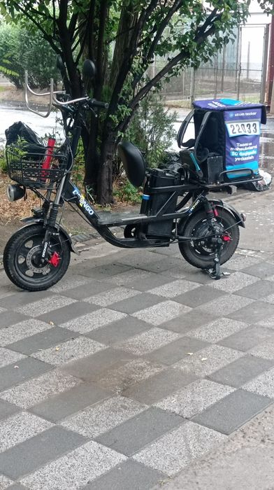 Elektra skuter sotilad: 6 800 000 so’m