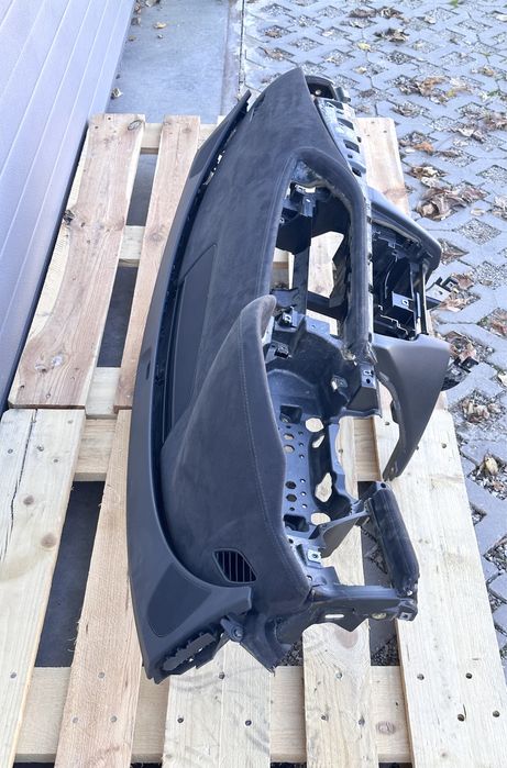 Табло AUDI A7 4G Алканатара