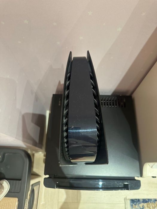 PS5 с дисководом + 2 джойстика