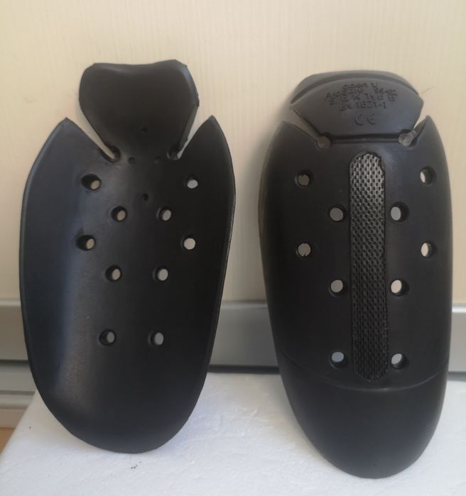 Protectii moto umar coate solduri coapse genunchi cotiere genunchiere