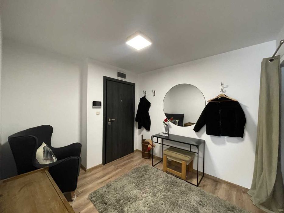 Двустаен апартамент в Младежки Хълм