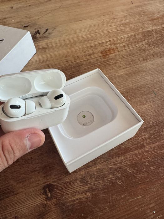 Airpods pro версията