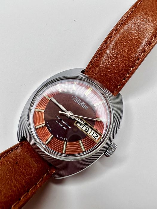 Часы Слава «Грампластика»