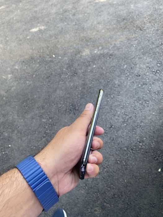 Iphone xs ayfon xs 64gb LL/A sotiladi tel ideal aybi yo face ishlidi