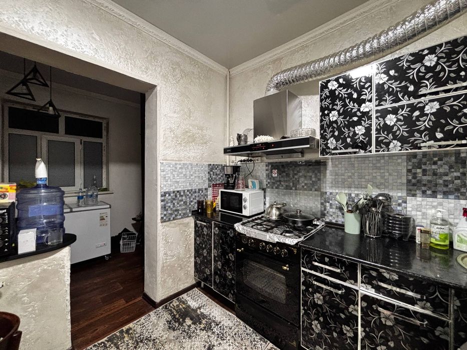 Продаётся своя 3-х комнатная квартира