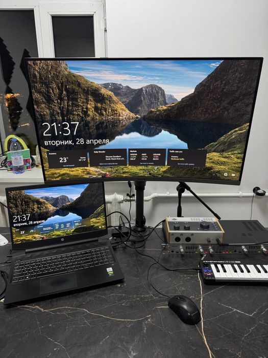 Монитор Samsung 32”