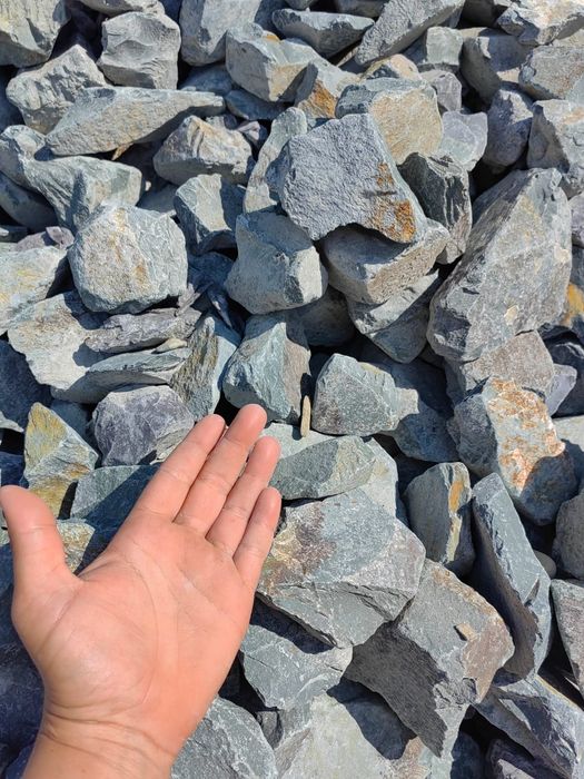 Piatra gabion gard calcar și granit 60-90/16-32 /4-8mm 8-16 detalii te