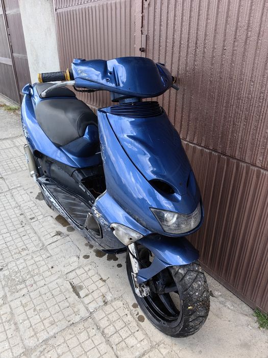 На Части Aprilia SR50 Minarelli въздушно