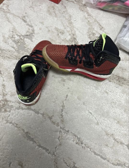 Adidasi Nike-jordan