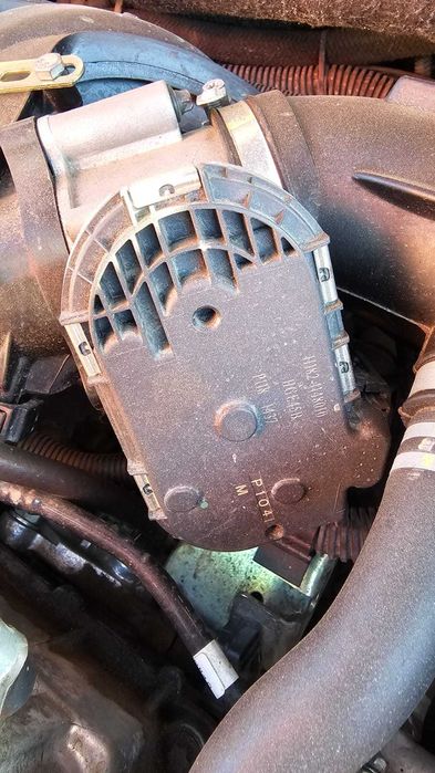 Продам дроссель Lada Granta FL