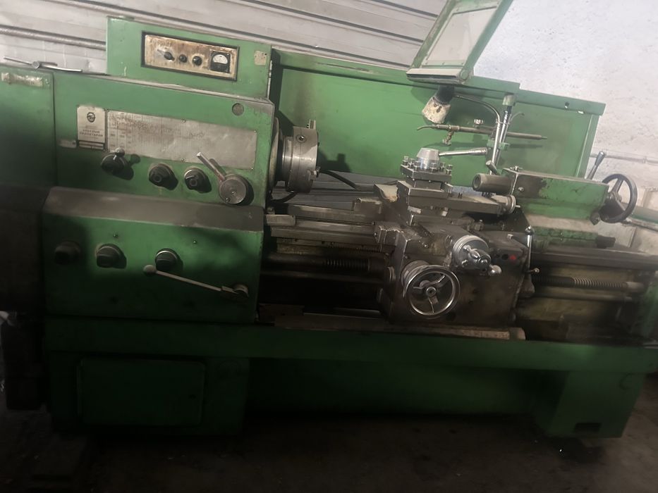 Токарные ,шлифовальный фрезерные