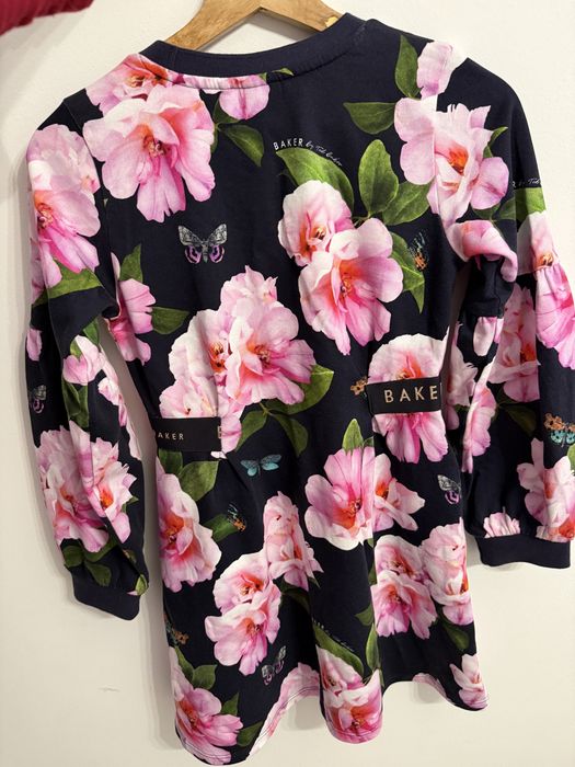 Rochita Ted Baker marimea 140 cm