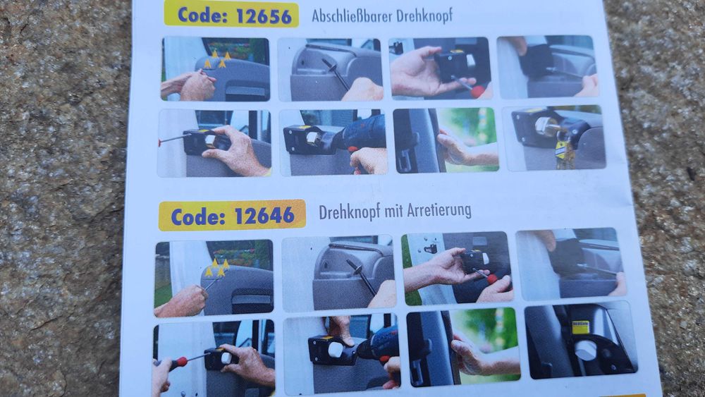 Ключалка предни врати / изолация за челно стъкло / държач таблет