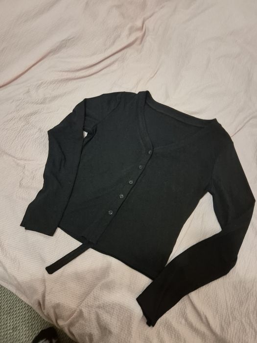 Продам облегающую кофту