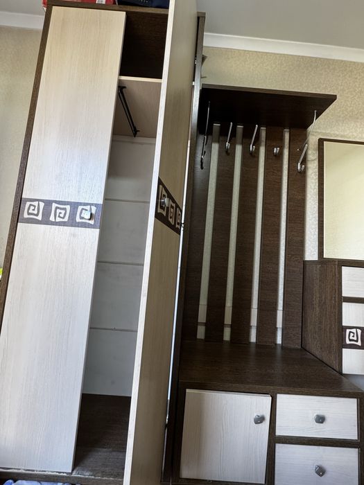 Мебель в прихожую