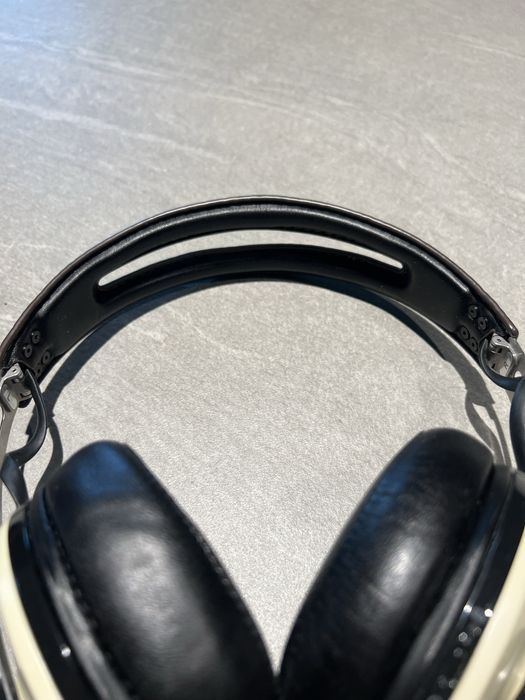 casti wireless sennheiser momentum 2