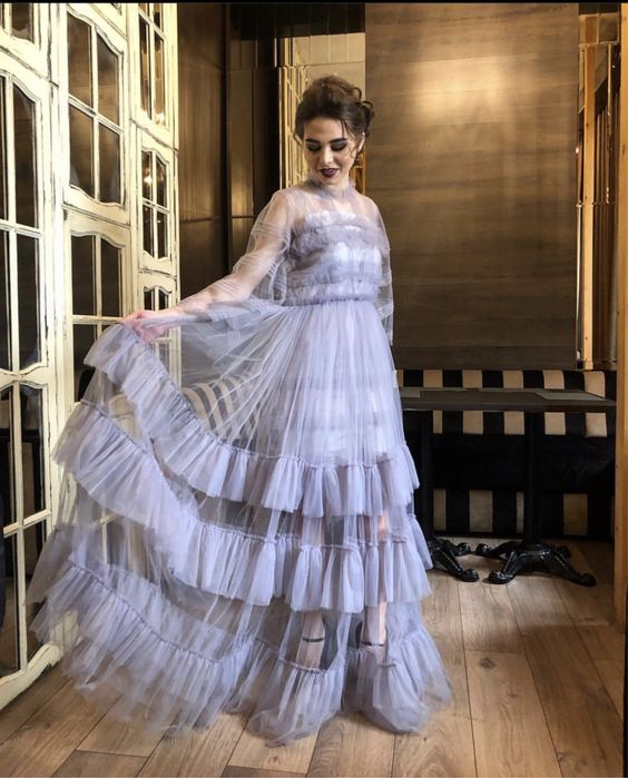 Платье вечернее