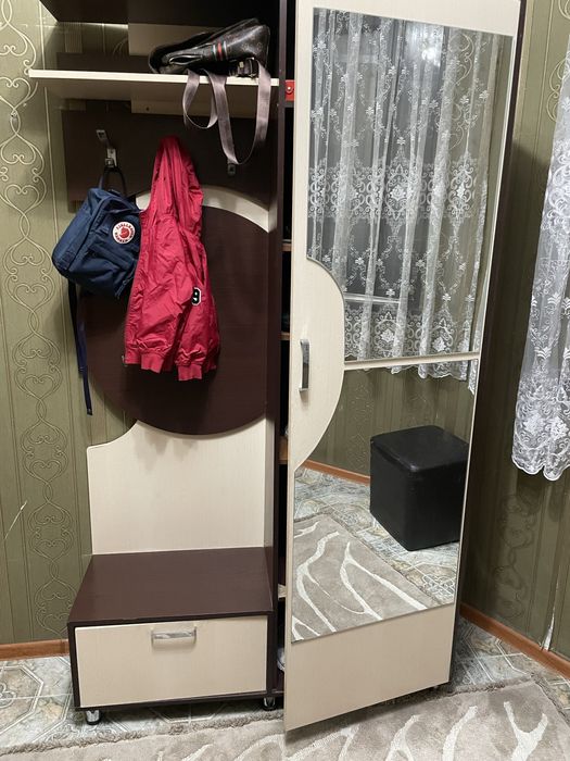 Шкаф для прихожи