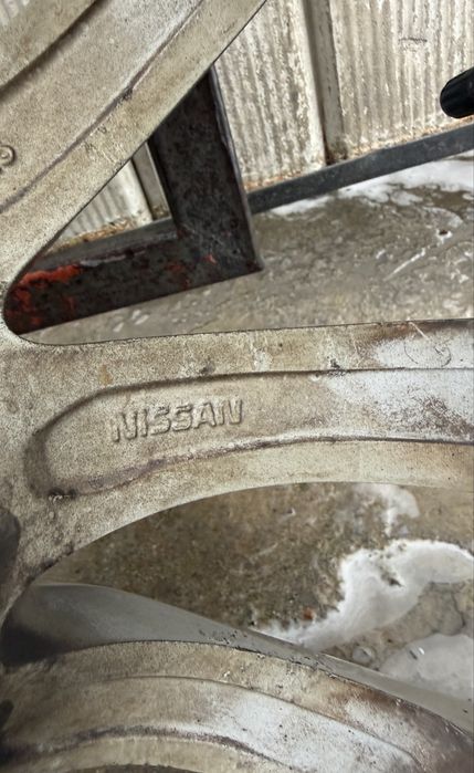 Зимняя резина с дисками 225/60 R17