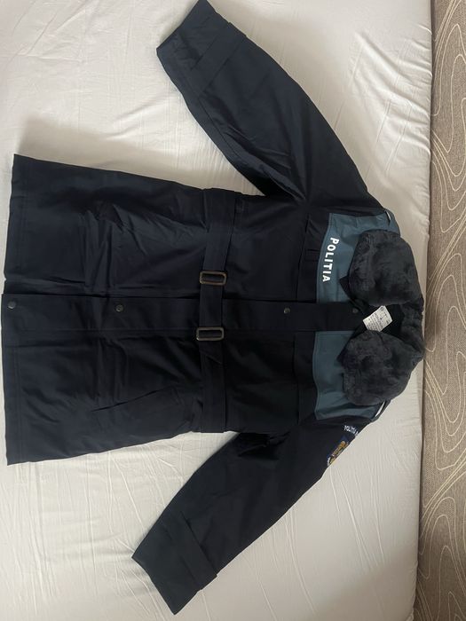 Scurta cu mesada detasabila si guler blana naturala