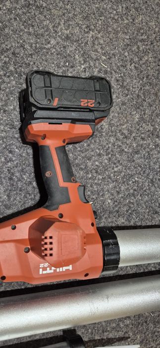 Hilti ,Wurth pistol de silicon pe acumulatori