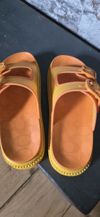 Coach оригинални нови .