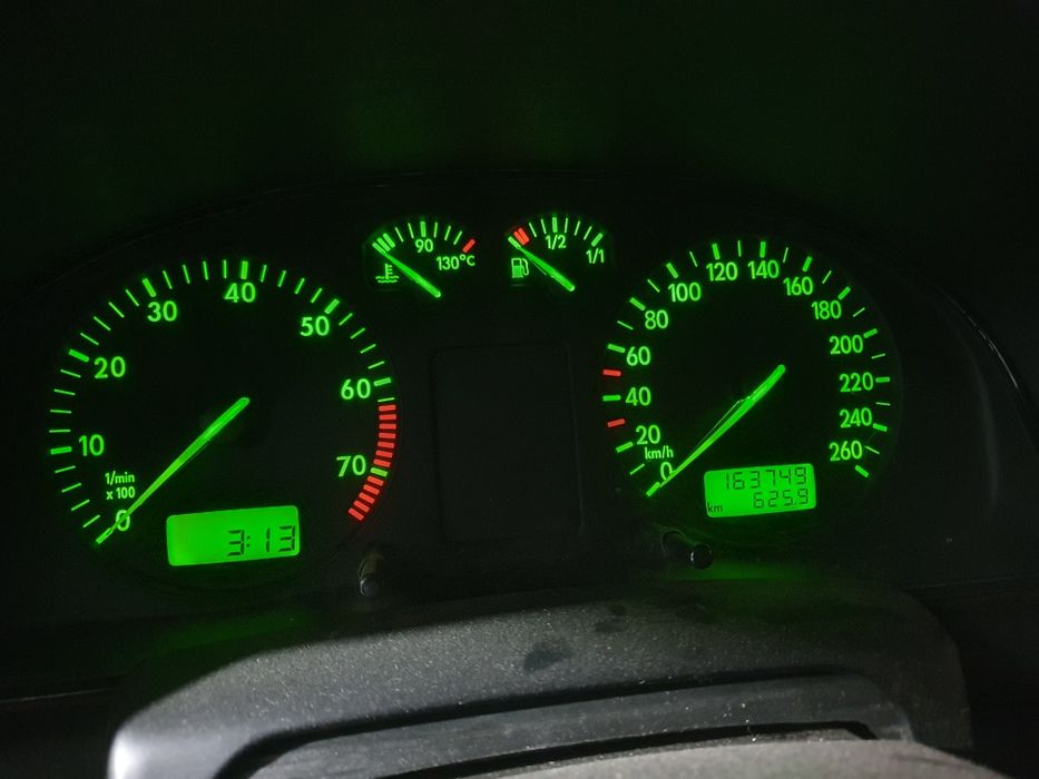 Volkswagen Passat B5