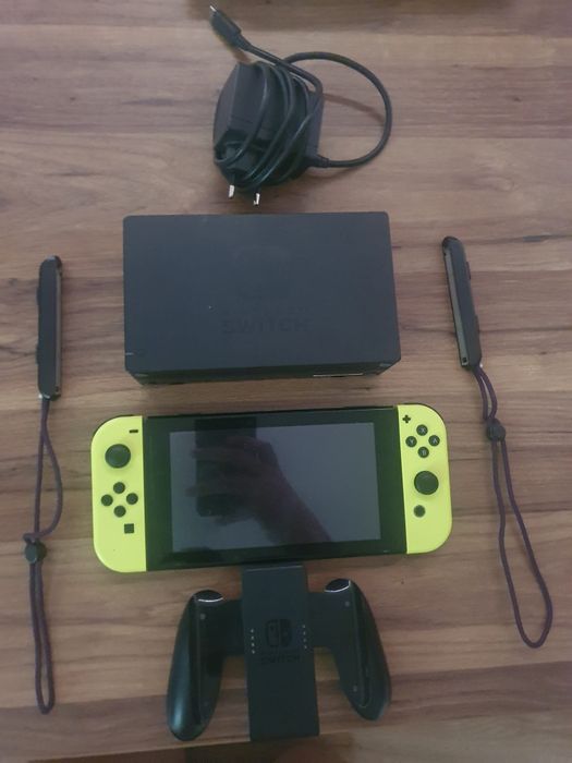Nintendo Switch  Plus jocuri