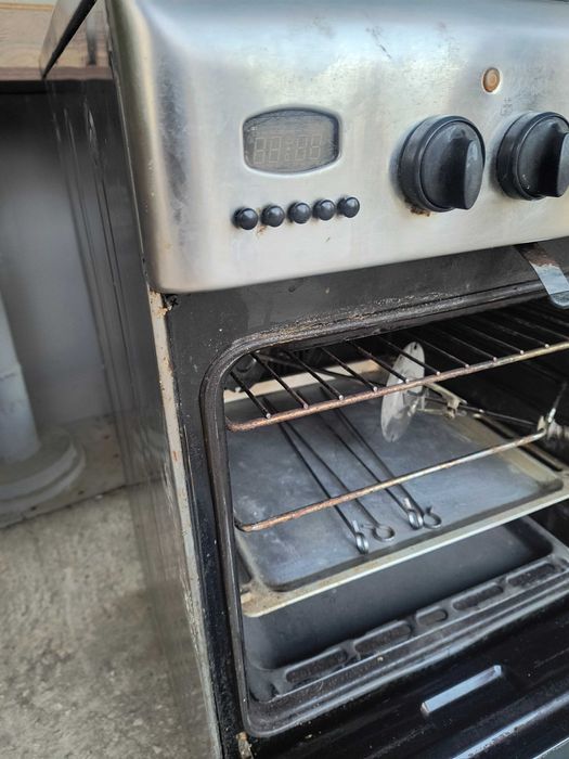 Готварска печка  INDESIT