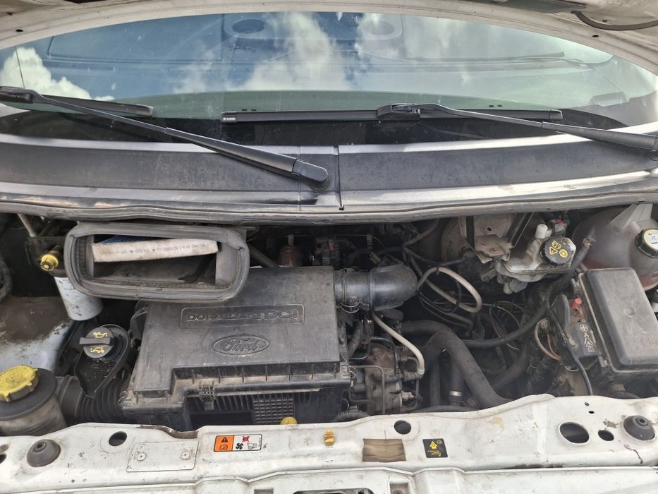 Ford Transit 2011