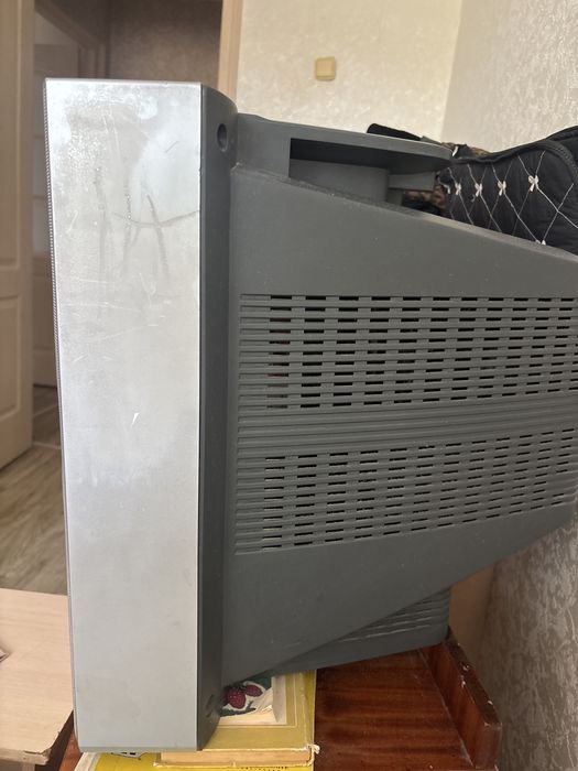 Телевизор LG б/у