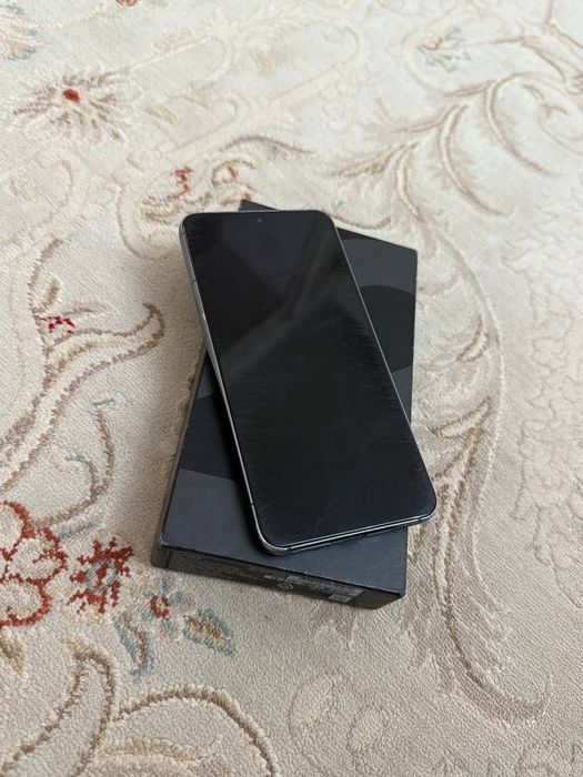 Samsung Galaxy s22 128/8