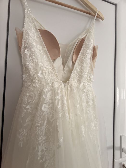 Дизайнерска булченска рокля White One
