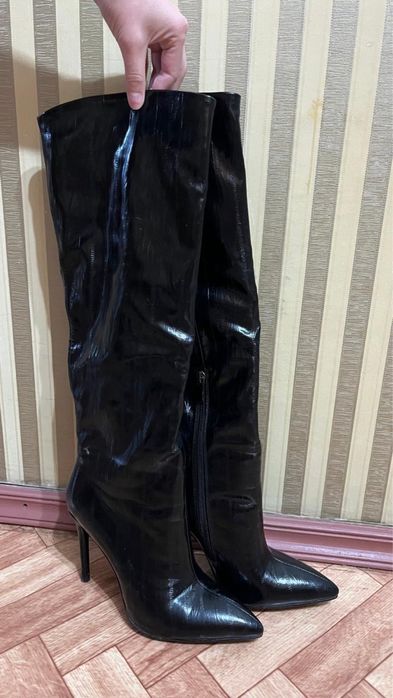 Сапоги осенние, на шпильке