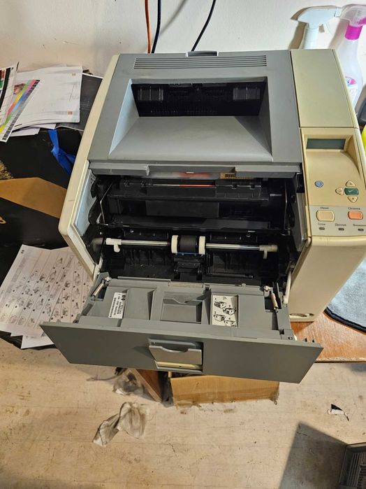 HP LaserJet P3005 принтер
