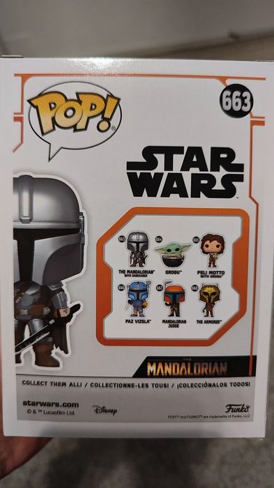 Figurina Funko Pop The Mandalorian with Darksaber