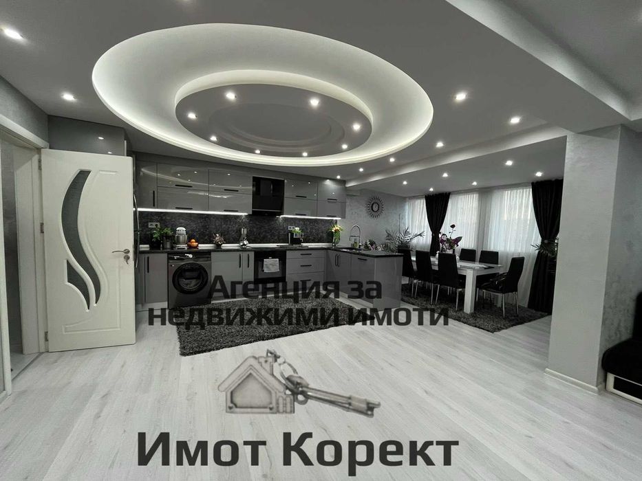 Продава се Тристаен апартамент в Асеновград - 137 кв.м за 1022 €/кв.м - Снимка #10