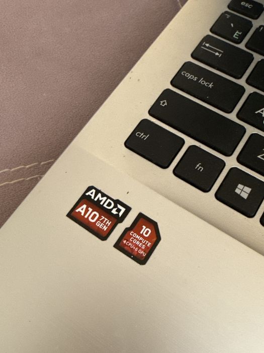 Ноутбук asus model X555Q