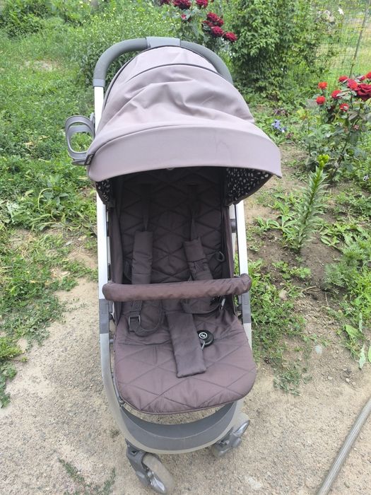 Продам коляску happy baby