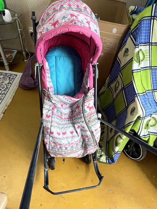 Продам санки детские